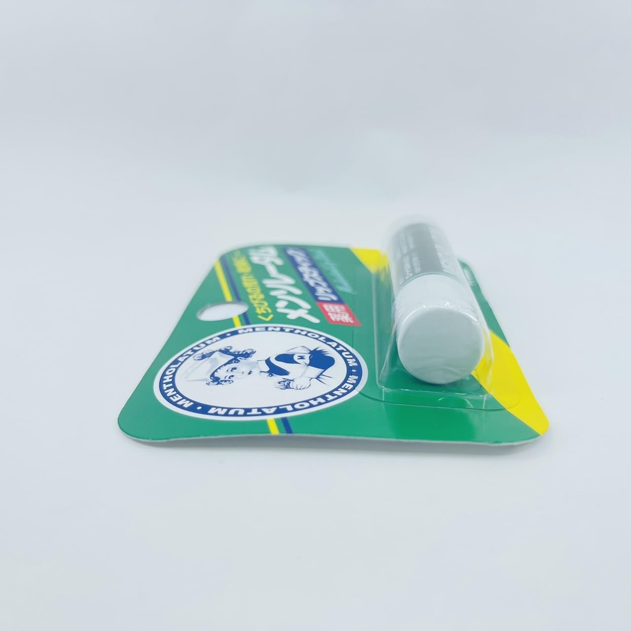 Amazon.co.jp: メンソレータム 薬用リップスティック 4.5g : ビューティー